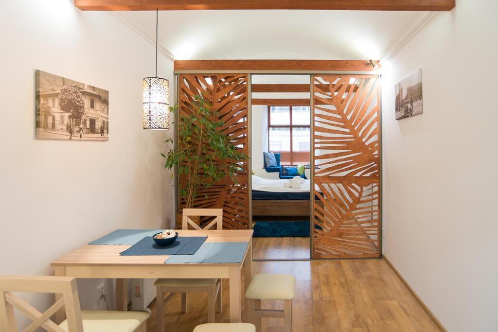 Cozy Studio On Wielopole Street. Krakow Dış mekan fotoğraf
